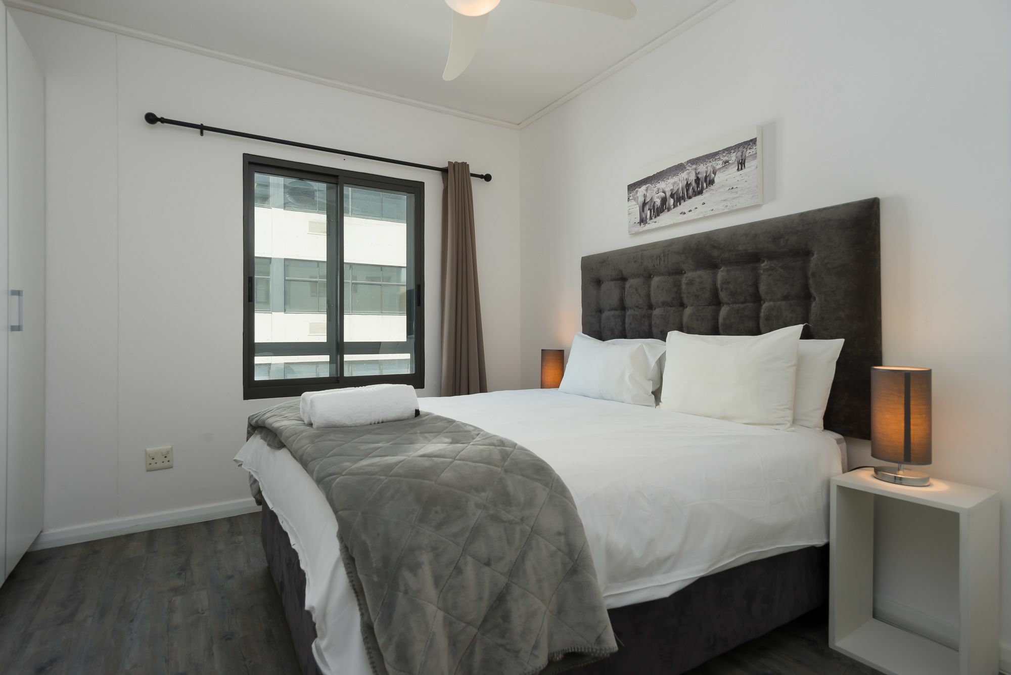 Apartment Flat Rock 707 *